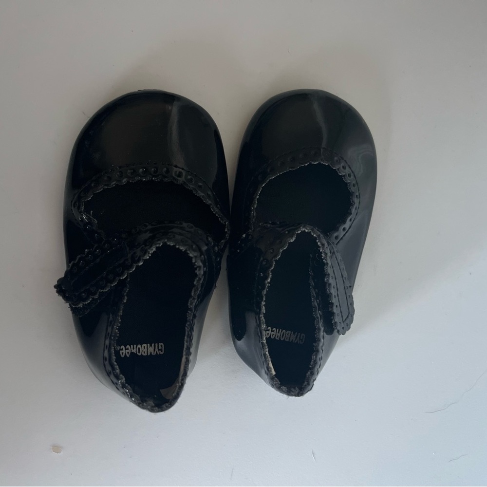 Bundle- toddlers size 3 and 1 dress shoes - Picture 3 of 10